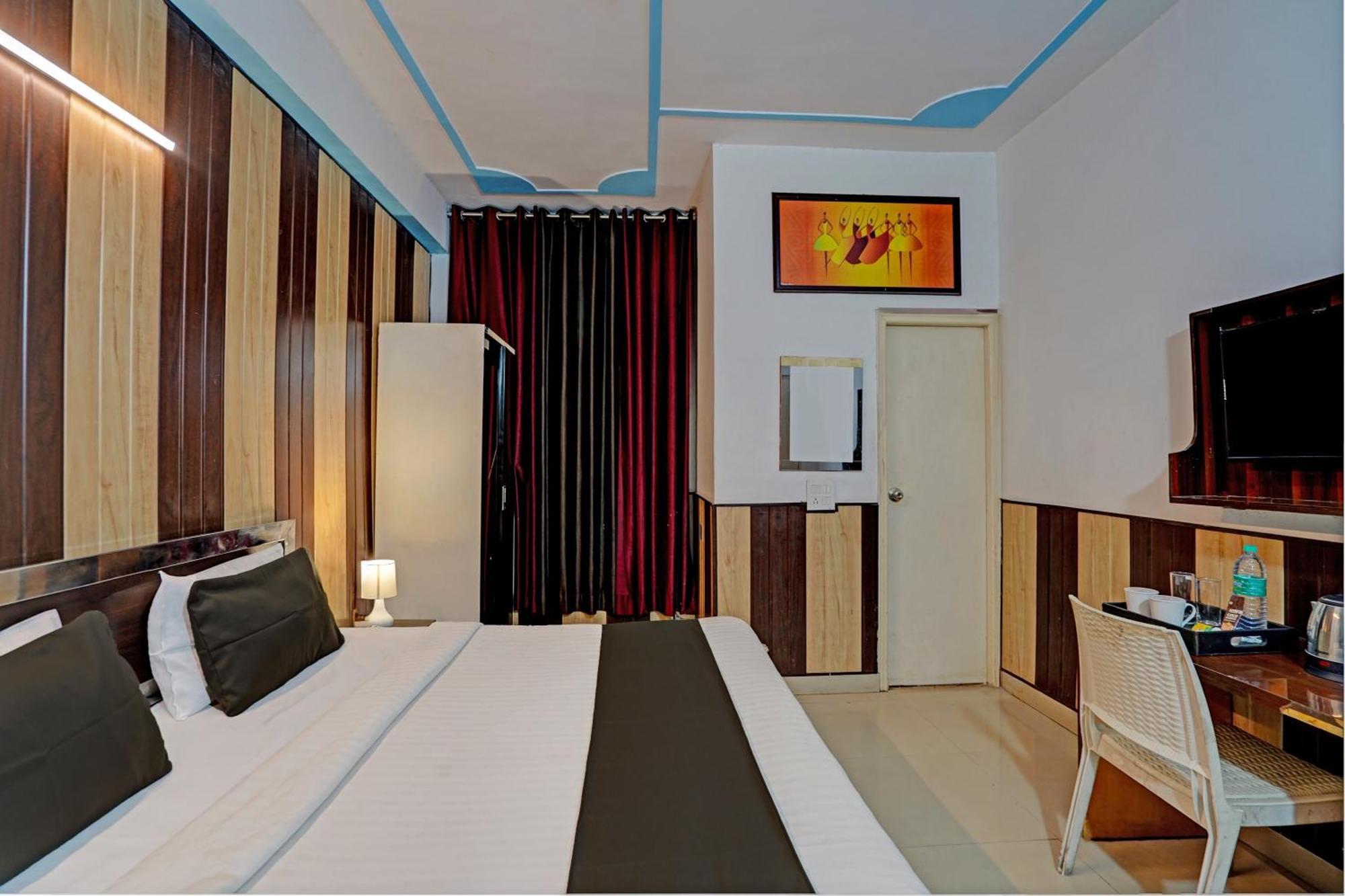Hotel O Greno House Near Pvr Ansal Plaza Greater Noida Kültér fotó