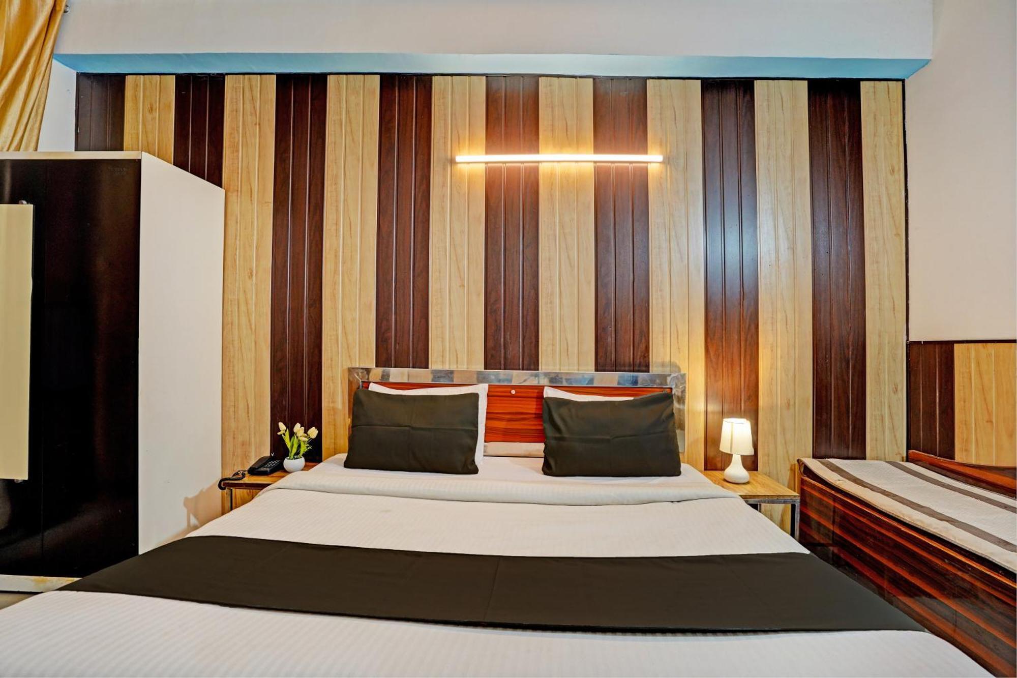 Hotel O Greno House Near Pvr Ansal Plaza Greater Noida Kültér fotó